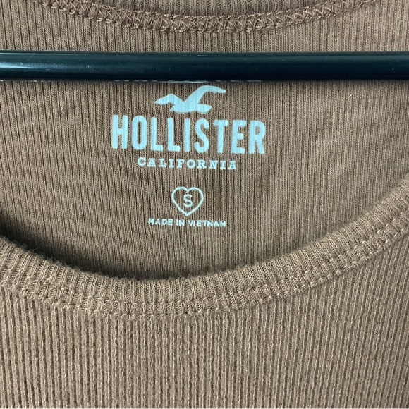 Pre-Owned Hollister Junior Brown Graphic Tank Top, Size S - Picture 4 of 10